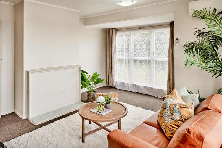 55 Westmeath Street Waitangirua_6