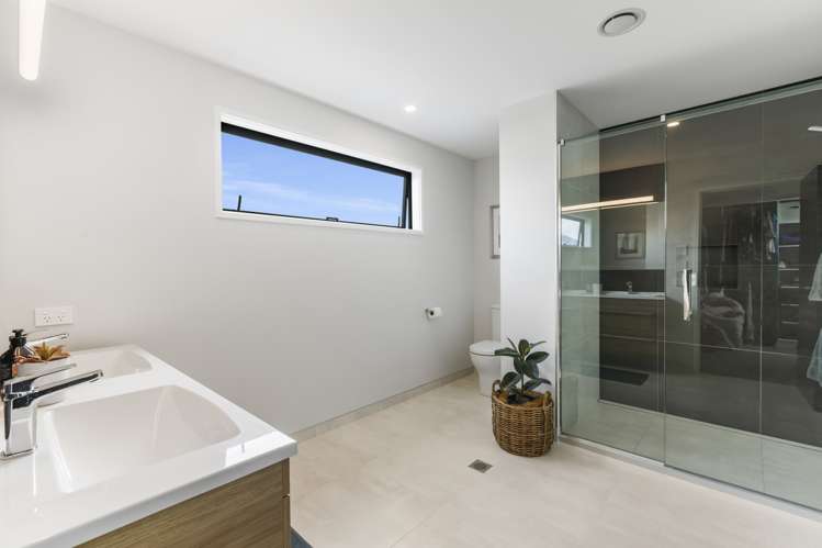 26 Rushton Avenue Otumoetai_12