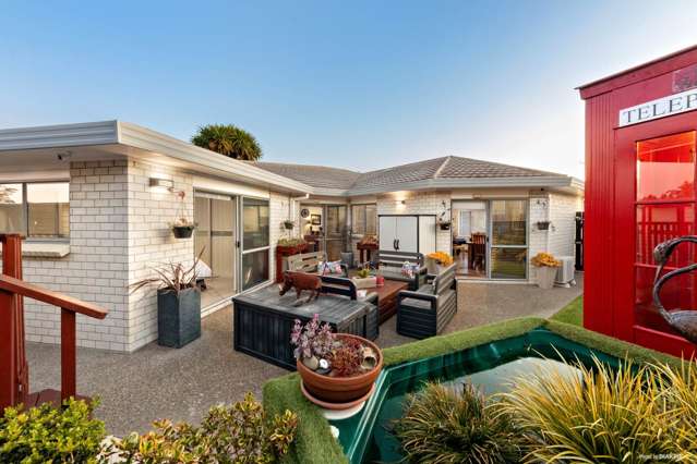 3 Splendour Close Henderson_1