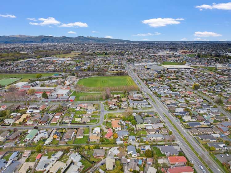 2/244 Main North Road Redwood_22