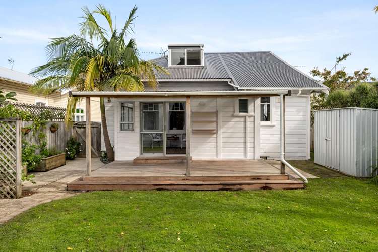 295 Aberdeen Road Gisborne_13