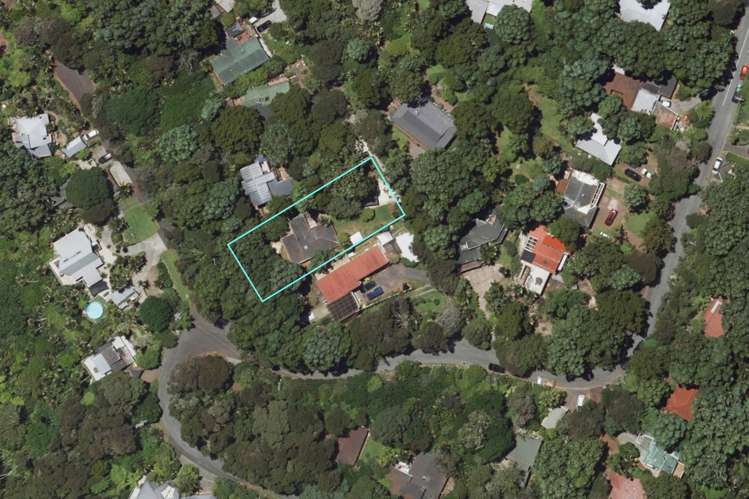 1 Valley View Road Titirangi_12