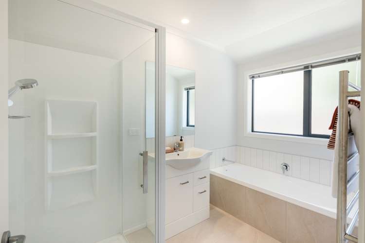 15 Nancy Avenue Feilding_18