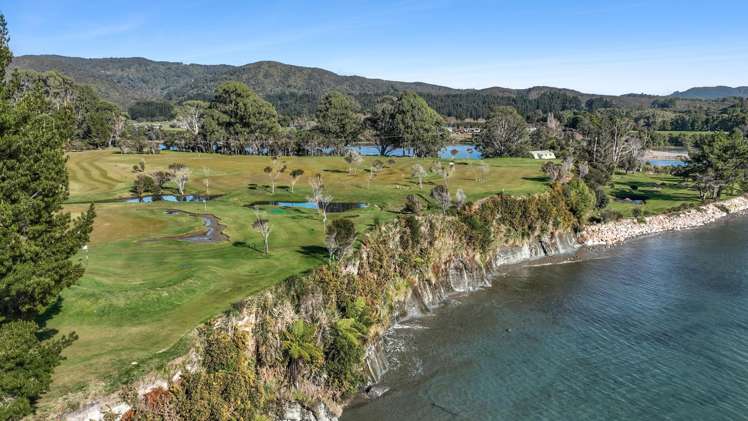 1232 Takaka-Collingwood Highway Onekaka_23