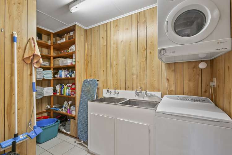 208 Barnard Street Wadestown_18