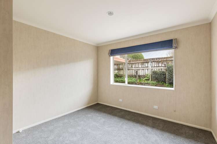 18 Ashmore Drive Frankleigh Park_22