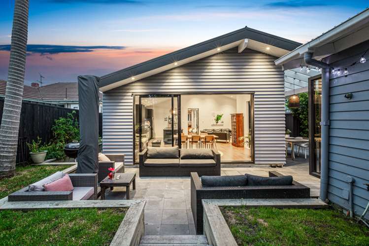 20 Wicklow Road Narrow Neck_12