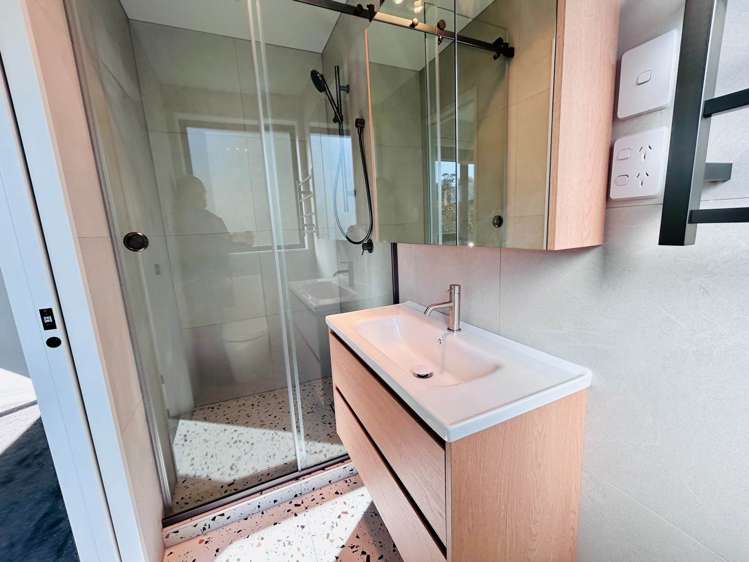 A/55 Grand Drive Remuera_5