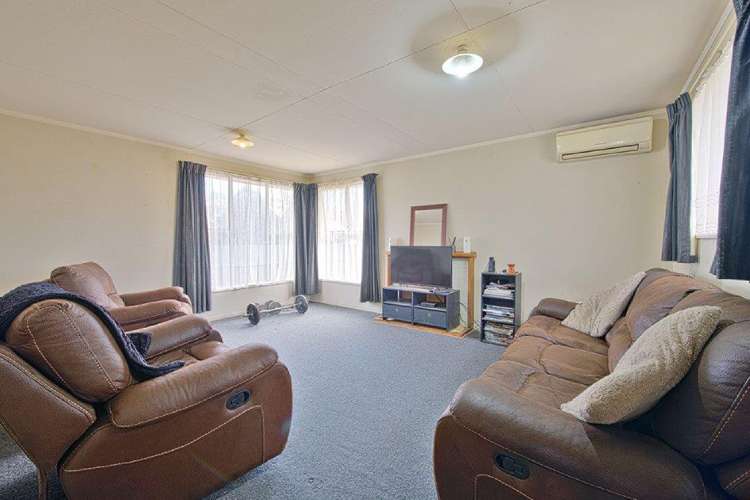 7 Kirkcaldy Crescent Flaxmere_4