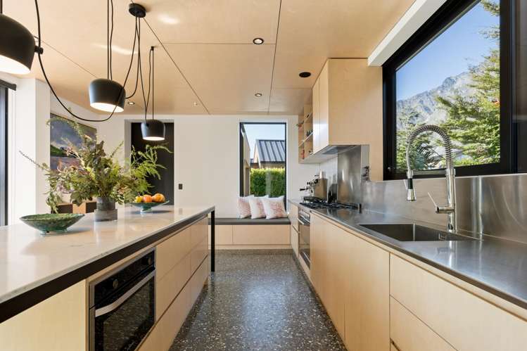 3 Torridon Court Jacks Point_19