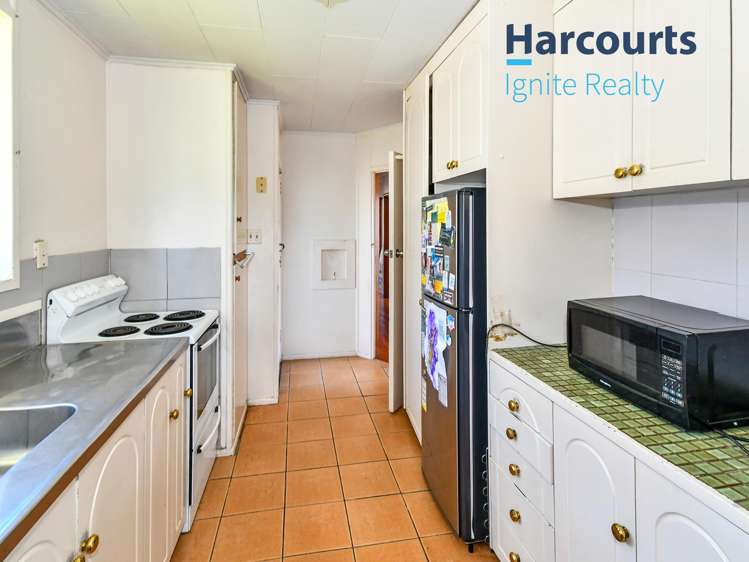255 Robertson Road Mangere East_7
