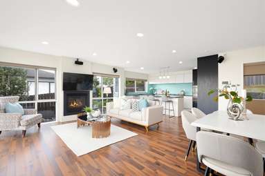 240 Sturges Road_2