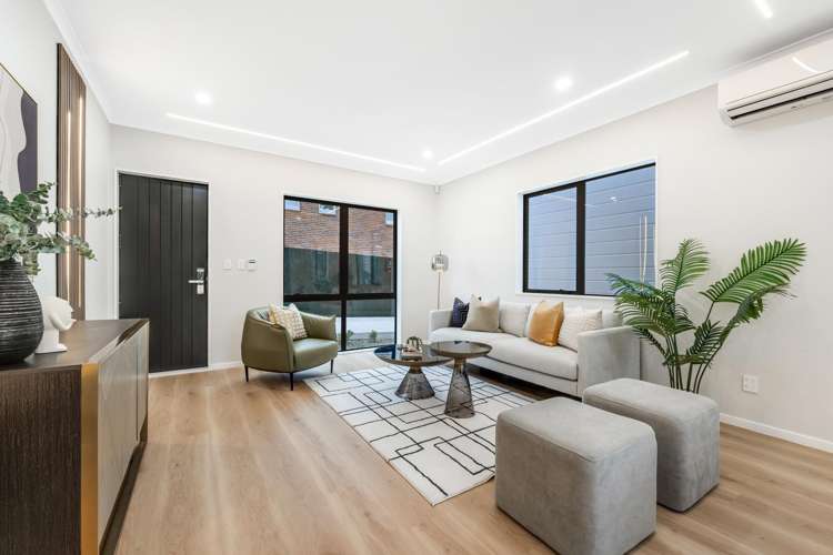 Lots 1-4/23 Bradbury Road Botany Downs_7