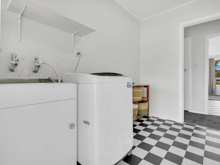 13 Mangarau Crescent Havelock North_22