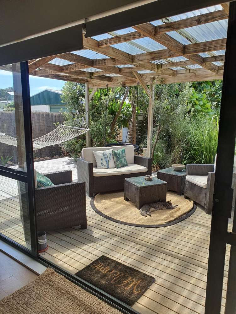 14 Mission Road Port Waikato_16