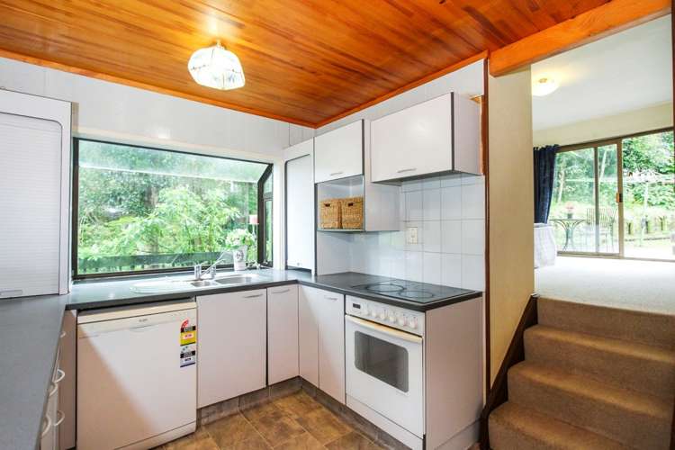 4 Ben James Drive Hillsborough_14