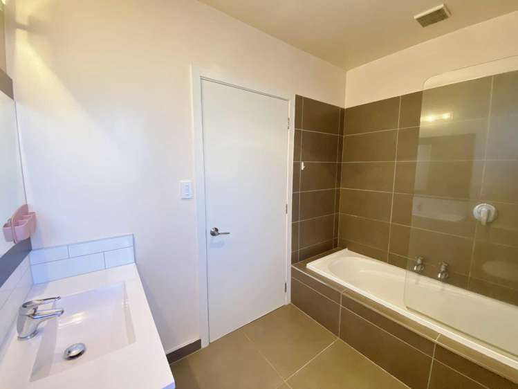 33 Bellbrook Crescent Shirley_14