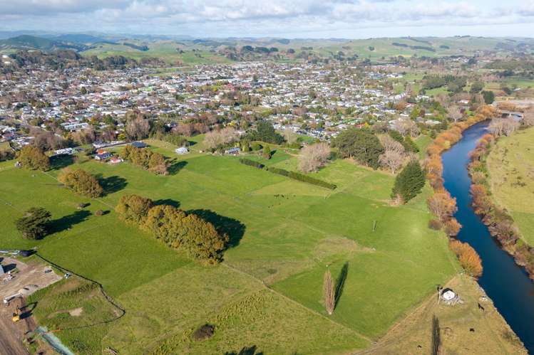 34 Cambridge Street Pahiatua_17