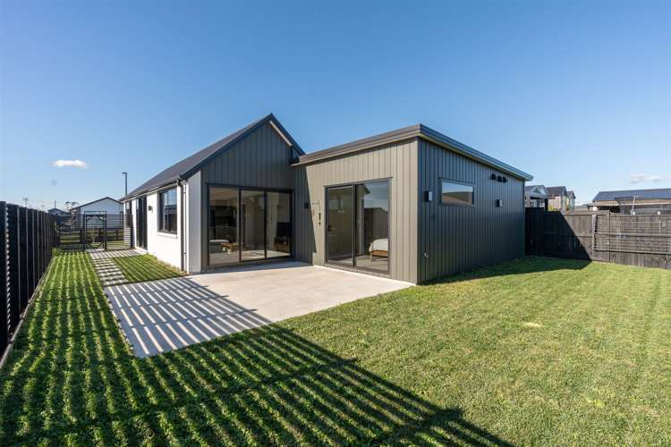 19 Trewern Avenue Chartwell_20