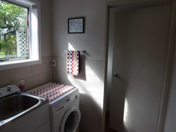 49 Arnott Street Alexandra_13