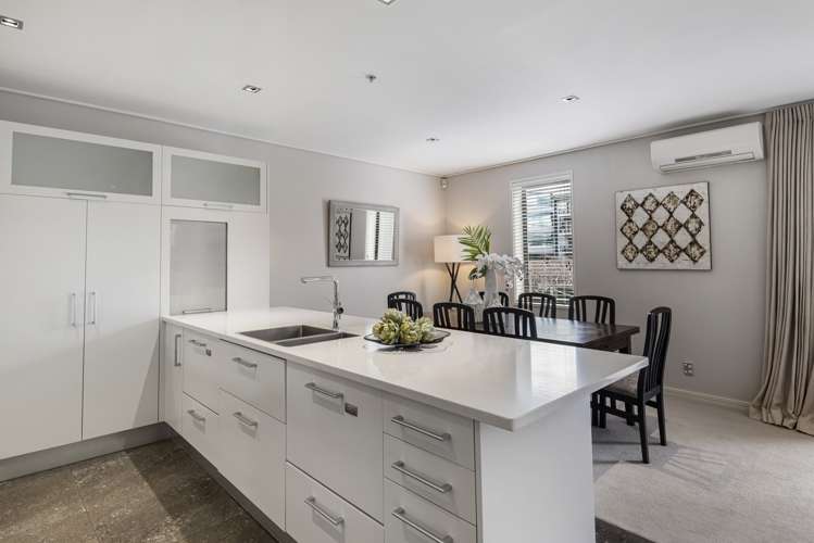 2a/24 Market Place Auckland Central_8