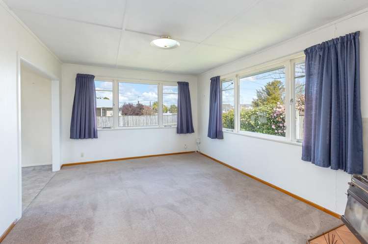 39 Wavell Crescent Masterton_12