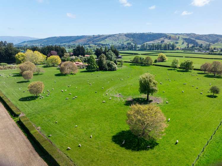 65 School Road North North Taieri_43