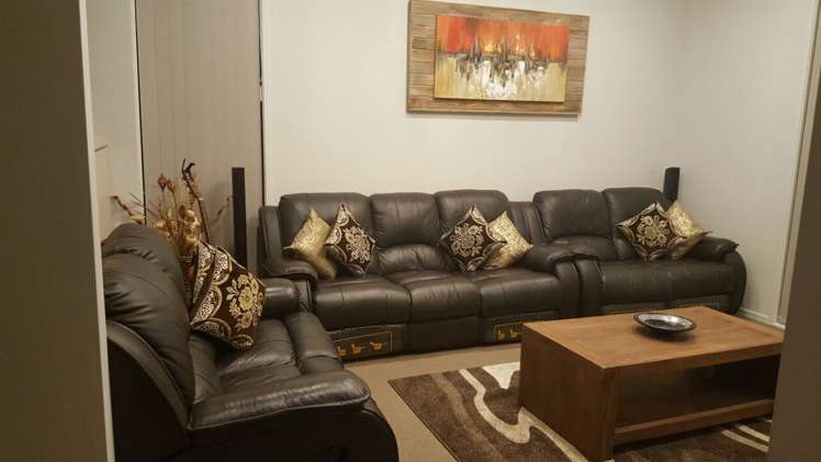 2 Hirimate Place Flat Bush_4