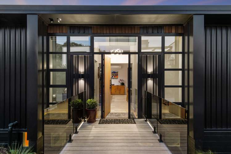 27 Euan Sarginson Place Diamond Harbour_13