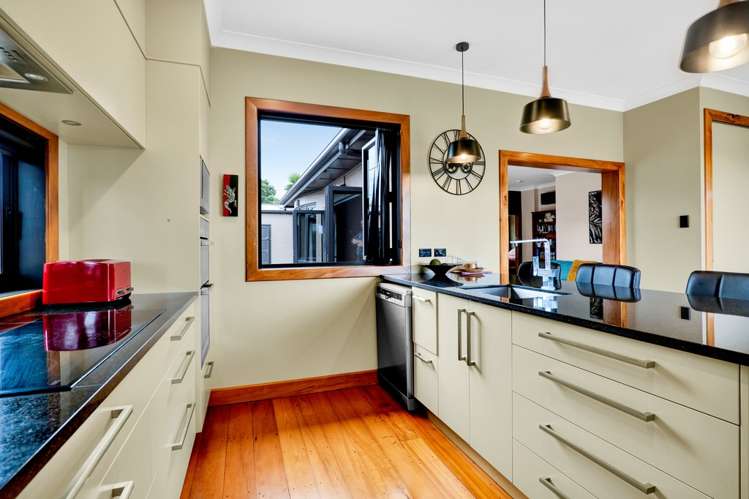 138 Ngamotu Road Spotswood_10