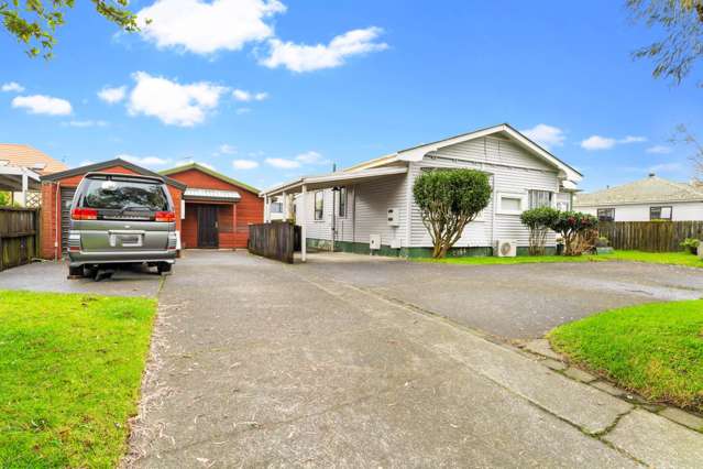 196 & 196A Shirley Road Papatoetoe_1