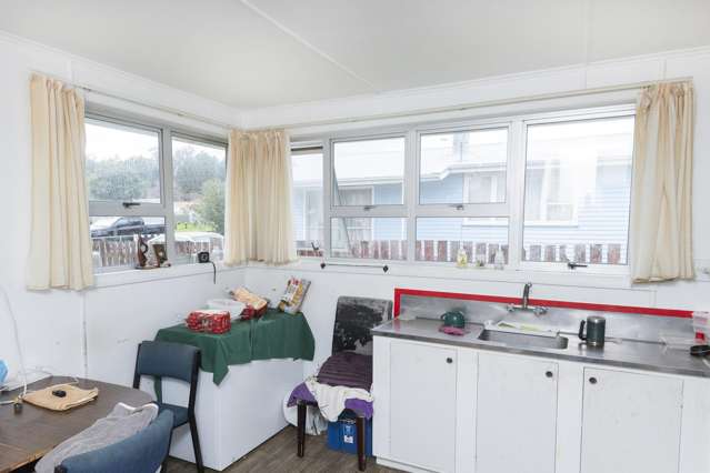 171 Tyndall Road Outer Kaiti_3