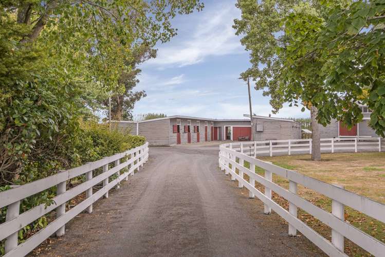 533 Yaldhurst Road Yaldhurst_13