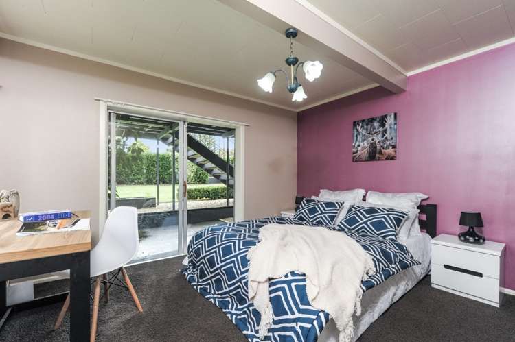 13 Bayside Avenue Te Atatu Peninsula_10