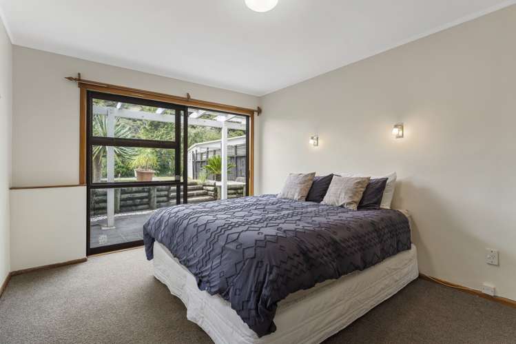 68 Eskdale Road Birkdale_14