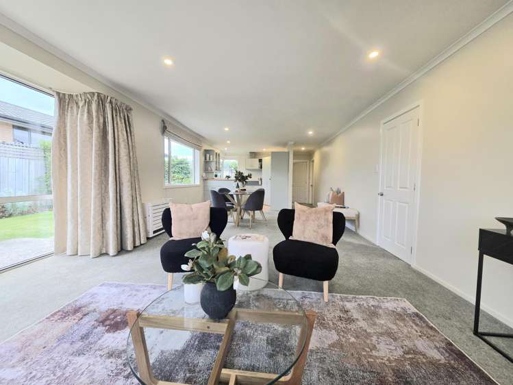 9/92 Perth Street South Hill_5