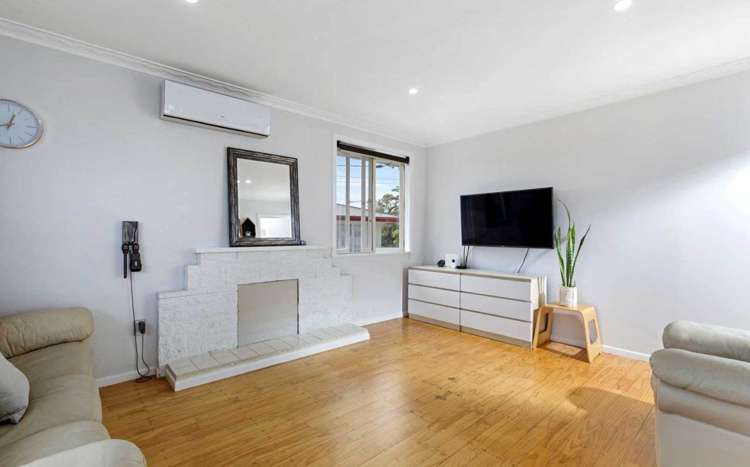 1/25 Fairclough Road Beach Haven_7