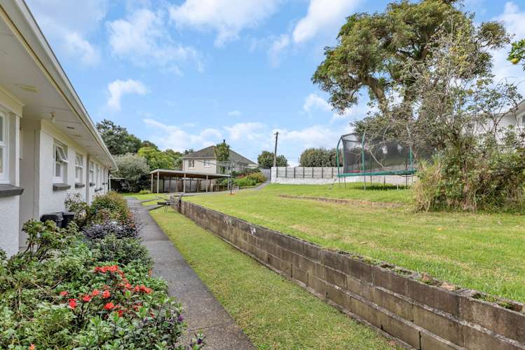 1,2,3/40 Anzac Road Morningside_16