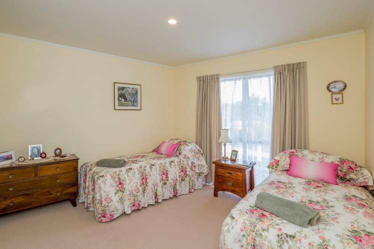 11 Corfe Castle Lane Levin_10