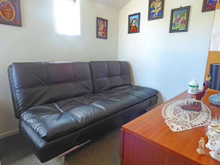 27/10 John Jennings Drive Oteha_6