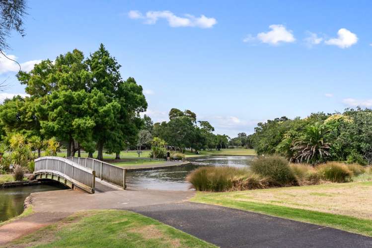 1/219 Lake Road Northcote_16