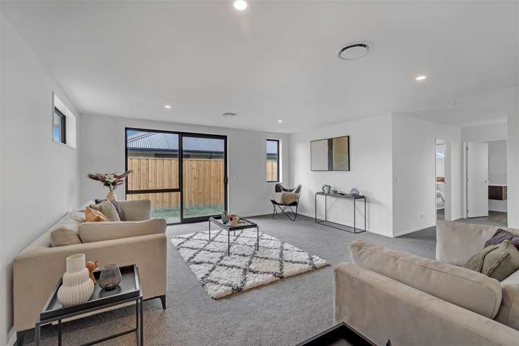 8 Gemstone Place Rolleston_13