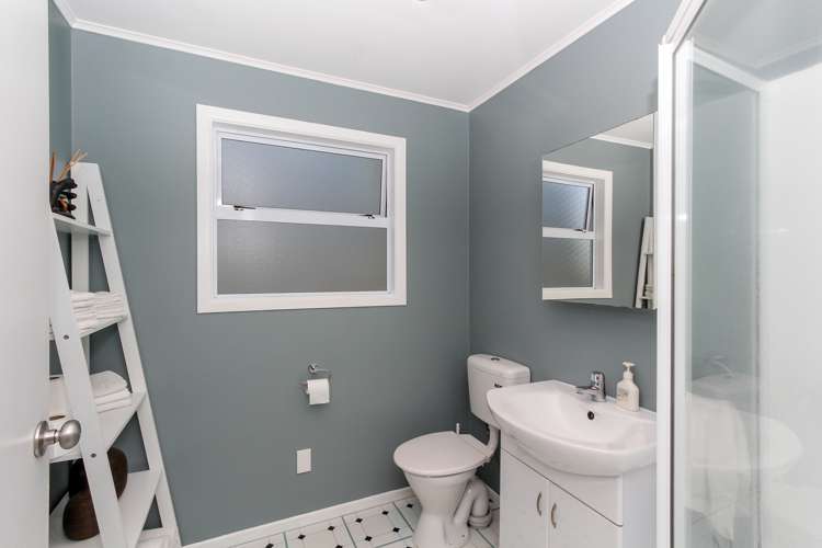 18 Raniera Street Glen Avon_14