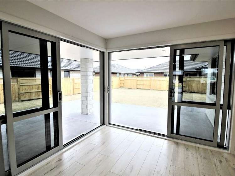 14 Jarrett Terrace Leamington_6