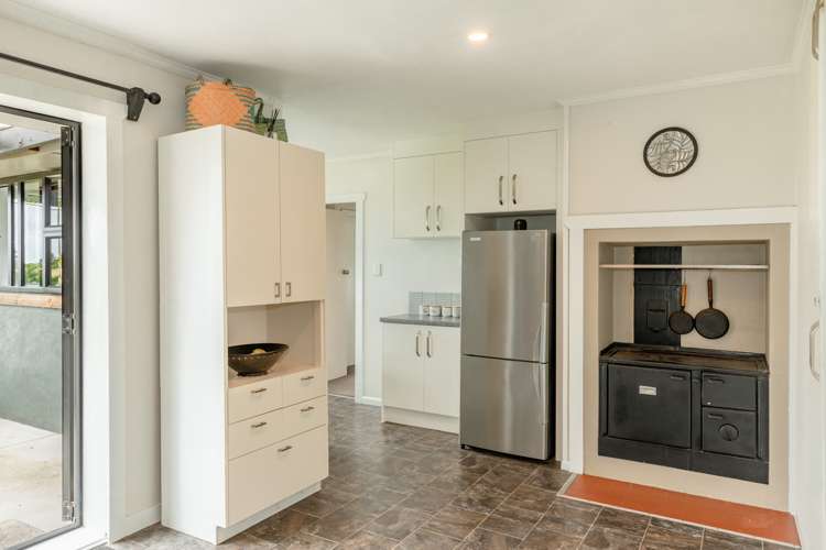 299 Utopia Road Westport_6