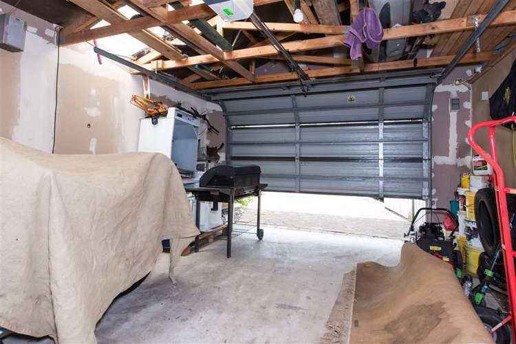 9 Coletta Lane Te Atatu South_26