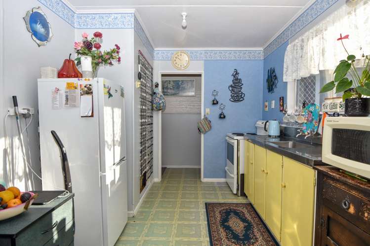 237a High Street North Carterton_7