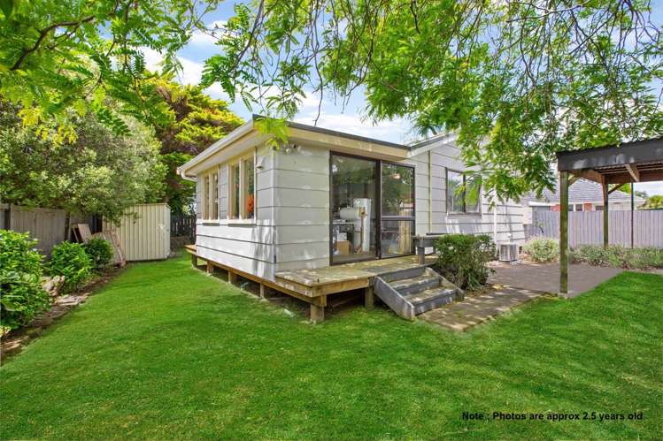 22 Sutton Crescent_0