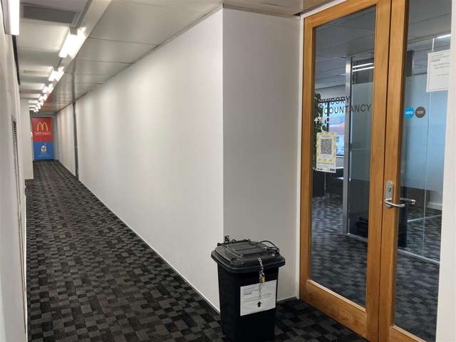 Level 1, 65 Waterloo Road Hutt Central_2