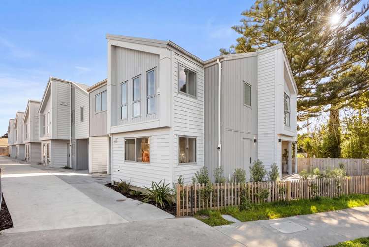 Lots 1-5/8 Rathgar Road Henderson_16